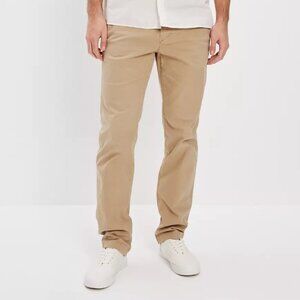 NWT- AE Flex Athletic Straight Lived-In Men's Khaki Pant 34/30